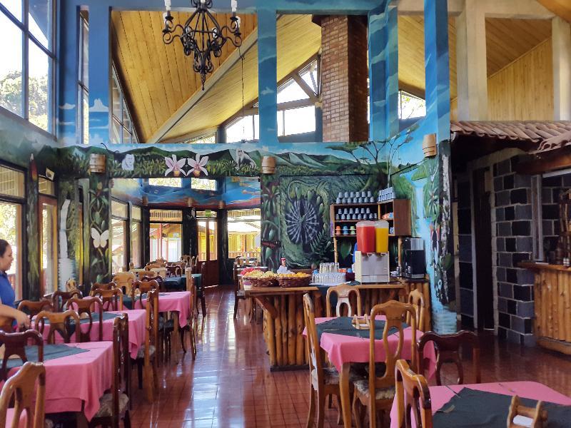 Hostel Villa Verde モンテベルデ エクステリア 写真
