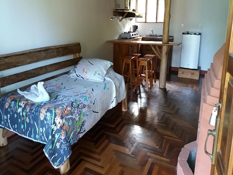 Hostel Villa Verde モンテベルデ エクステリア 写真