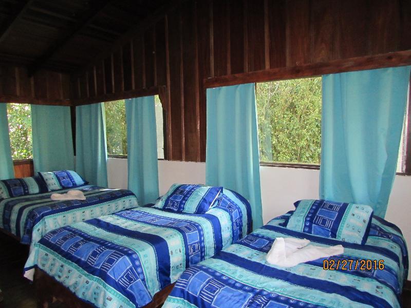 Hostel Villa Verde モンテベルデ エクステリア 写真