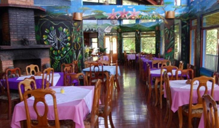 Hostel Villa Verde モンテベルデ エクステリア 写真