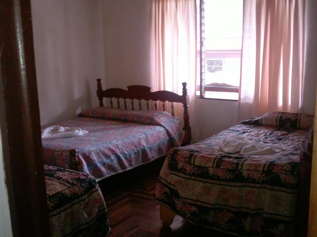 Hostel Villa Verde モンテベルデ エクステリア 写真