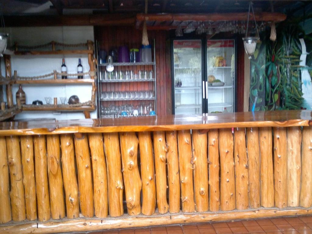 Hostel Villa Verde モンテベルデ エクステリア 写真